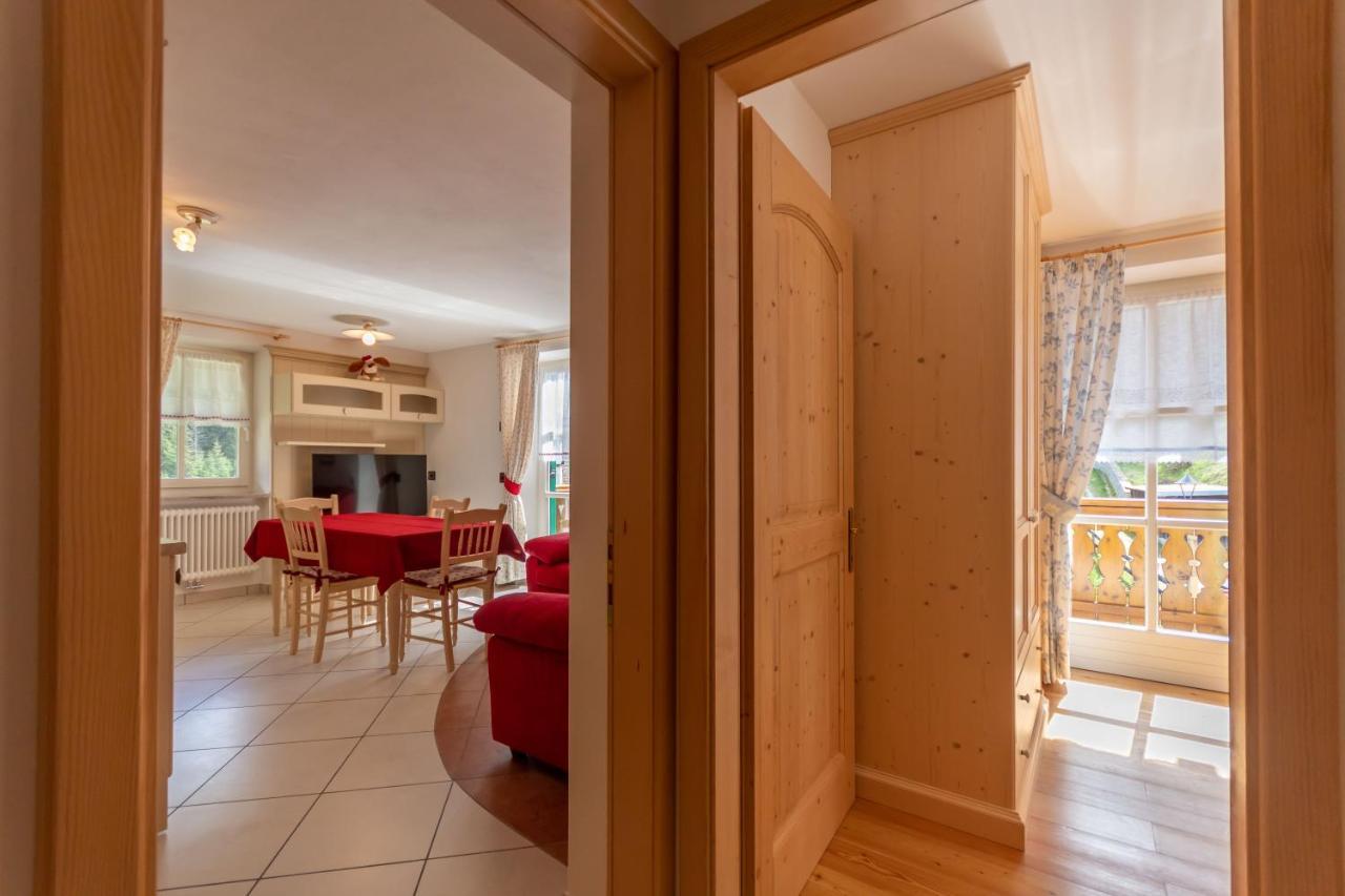 Chalet Butterfly 2 Mazzin Buitenkant foto